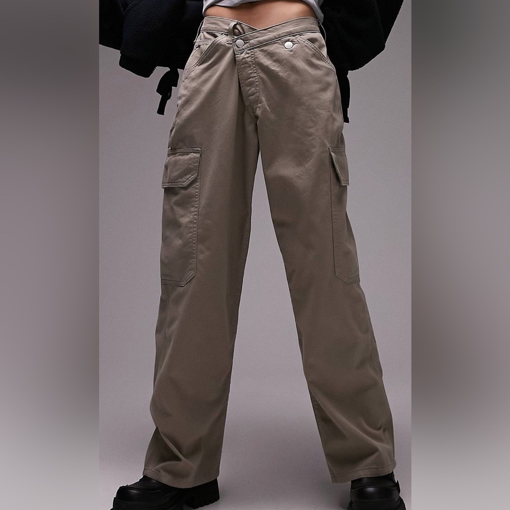 Topshop Crossover Waist Wide Leg Cotton Cargo Pants NWT khaki light brown sz 8